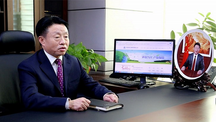 1528247472243782ZAXv.jpg 陜西省人大常委會環(huán)資工委副主任、陜西環(huán)保集團(tuán)董事長、黨委書記 熊良虎.jpg