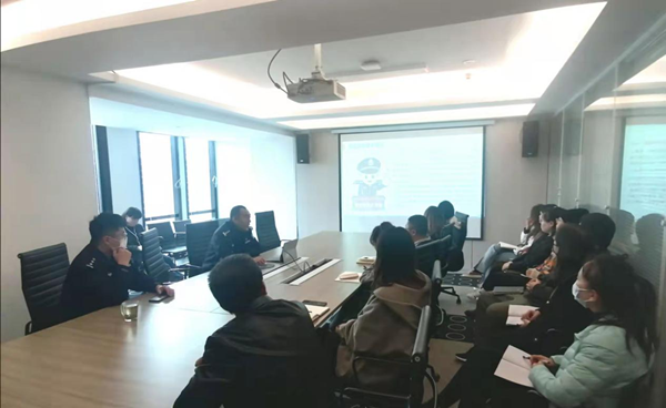 1635900389689591ieQB.png 綠色能源 培訓_副本.png