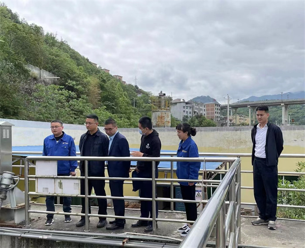 水環(huán)境公司對(duì)下屬污水處理廠開展安全環(huán)保大檢查.jpg