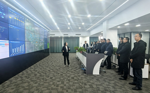 1736390192140370cVfL.jpg 外部董事中圣調研 (2)_副本.jpg